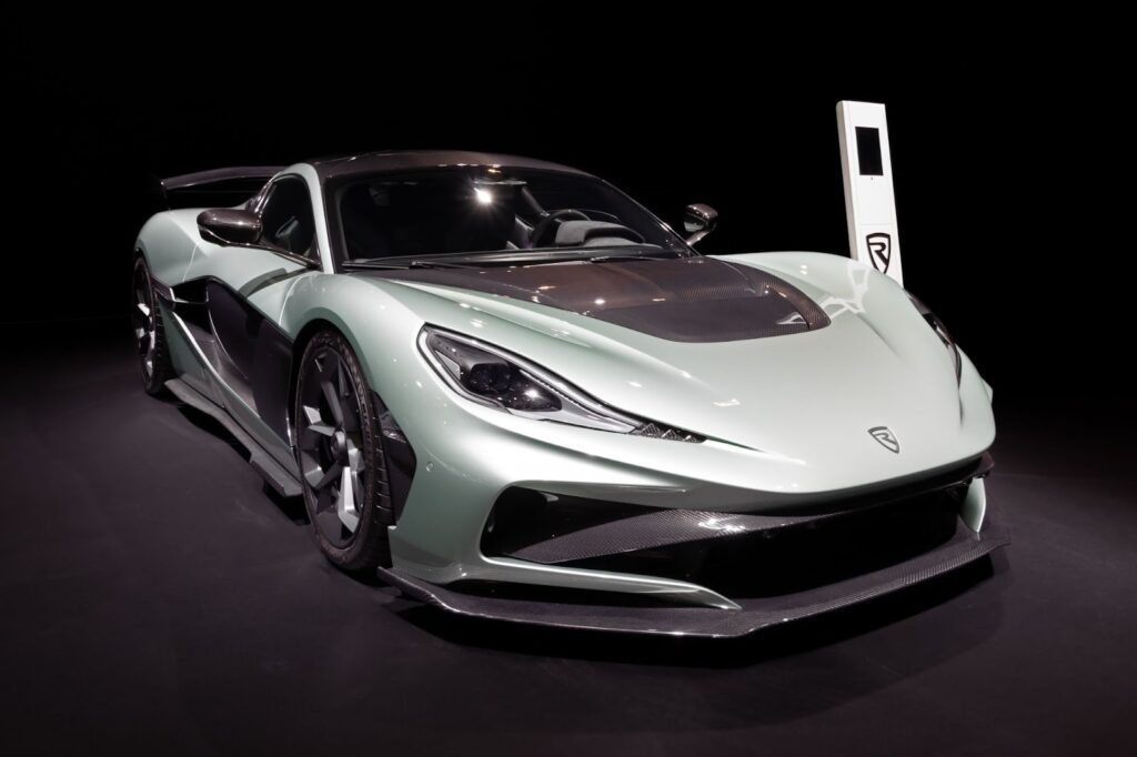 Rimac Nevera, TOP 10 aut, auta, kryptoměny, kryptomilionáři